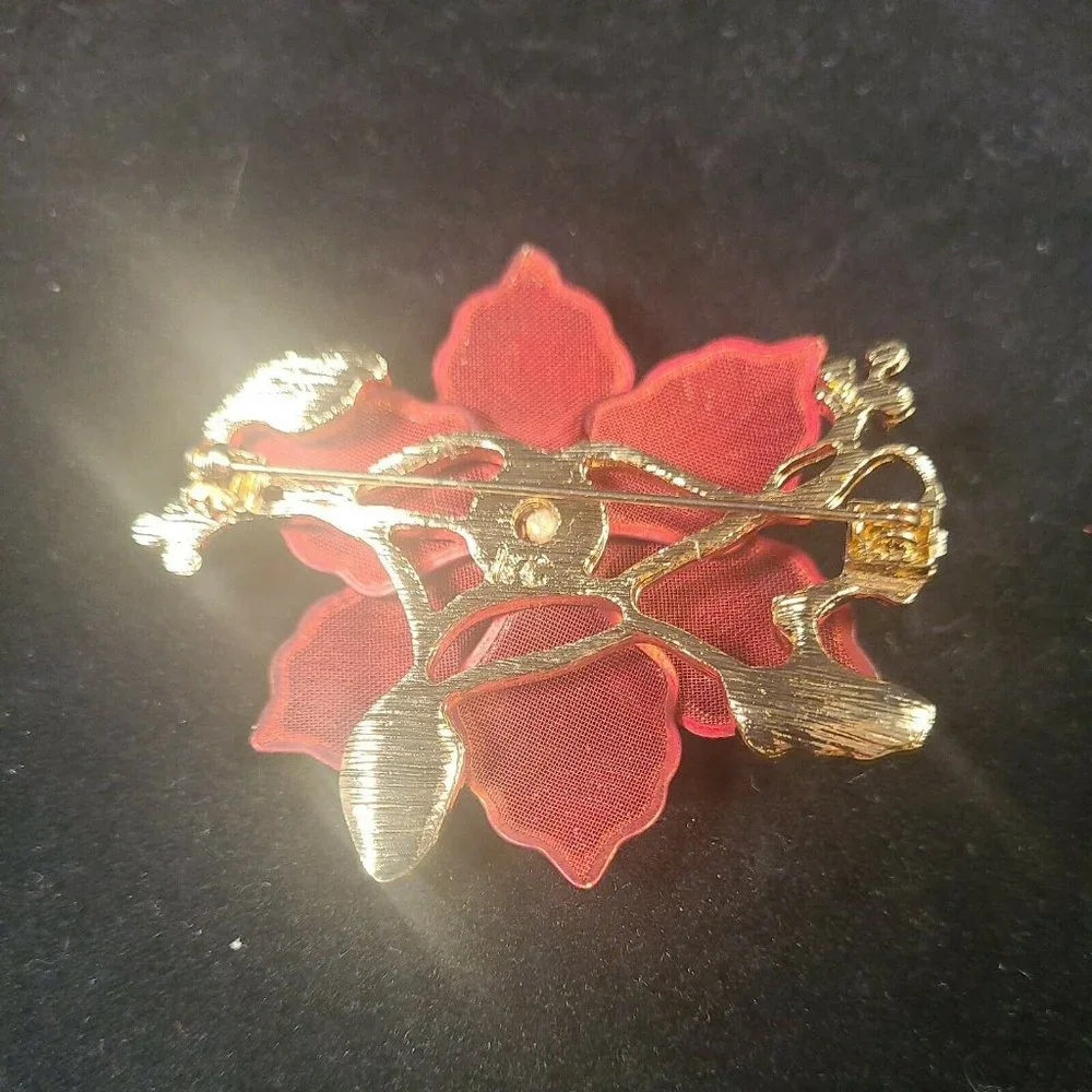 Vintage signed KC‎ Red Mesh Poinsettia Rhinestone Brooch Pin Green & Red Enamel